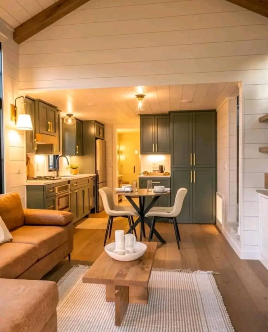 Rustic Cabin - Image 14